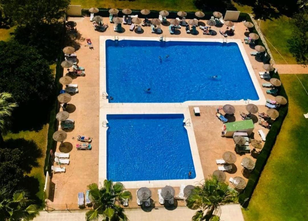 Apartament Alvaro's *